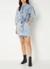 Scotch & Soda Lichtblauwe Mini Jurk WAshed Denim Trucker Shirt Dress With Belt online kopen