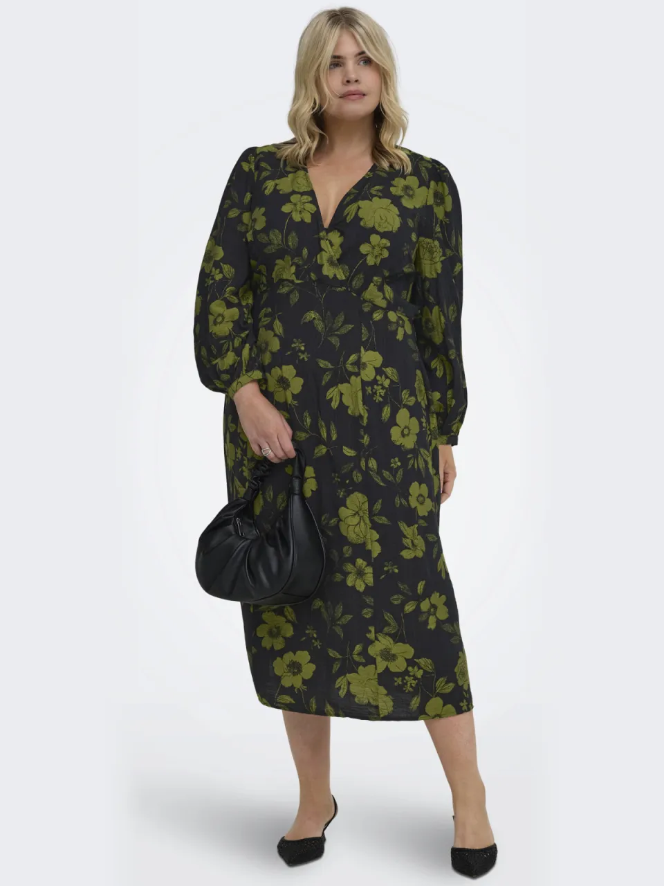 Only Carmakoma Plus Size gebloemde midi wikkeljurk - zwart/groen