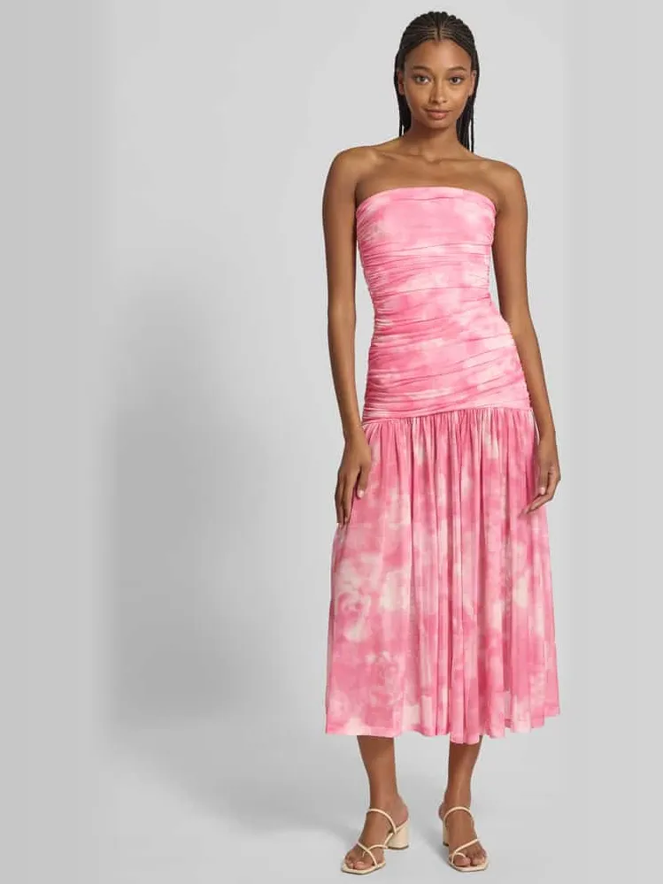 bardot Cocktailjurk in off shoulder-look, model 'SOLANA' Roze