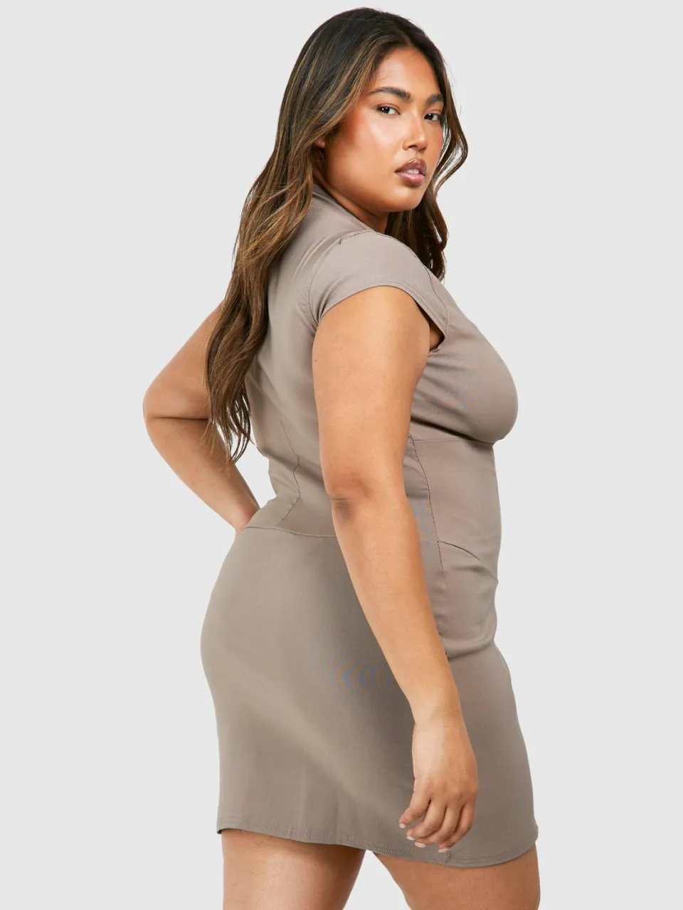 boohoo Dames Plus Corset Hook En Eye Bodycon Jurk taupe, foto 2