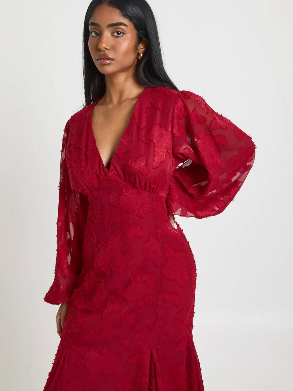 boohoo Dames Burnout Bloemenprint Wijdmouwige Midaxi Jurk merlot, foto 3