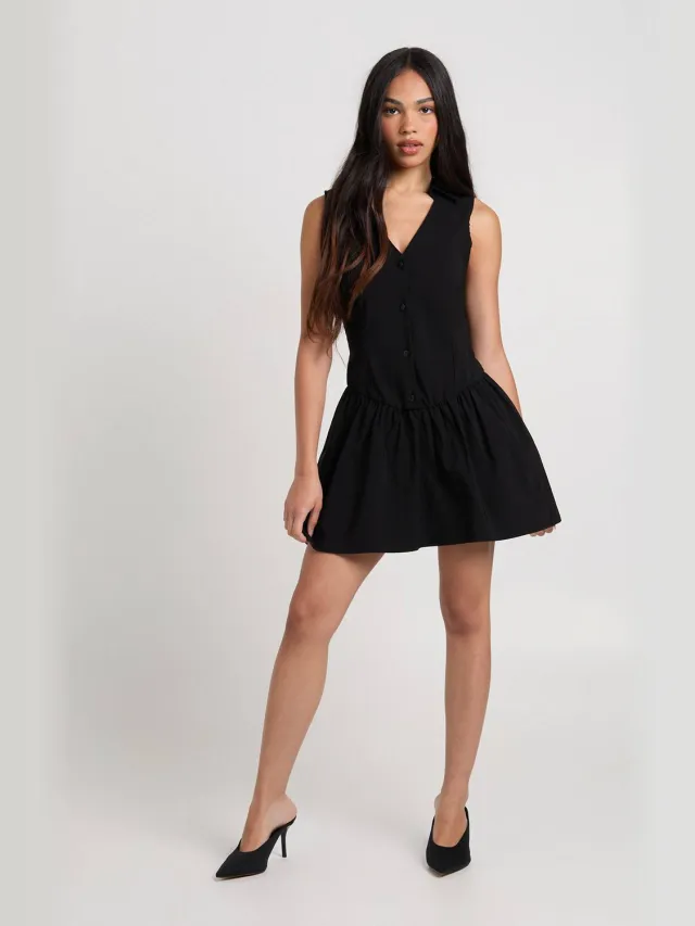 boohoo Dames Bengaline Doorknoop Jurk met Ruches Zoom zwart