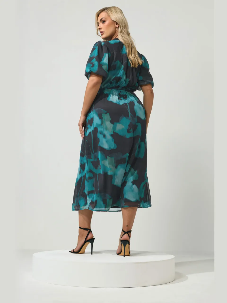Yours London Curve Blauwgroene Jurk Met Wazige Bloemenprint En Pofmouwen, foto 3