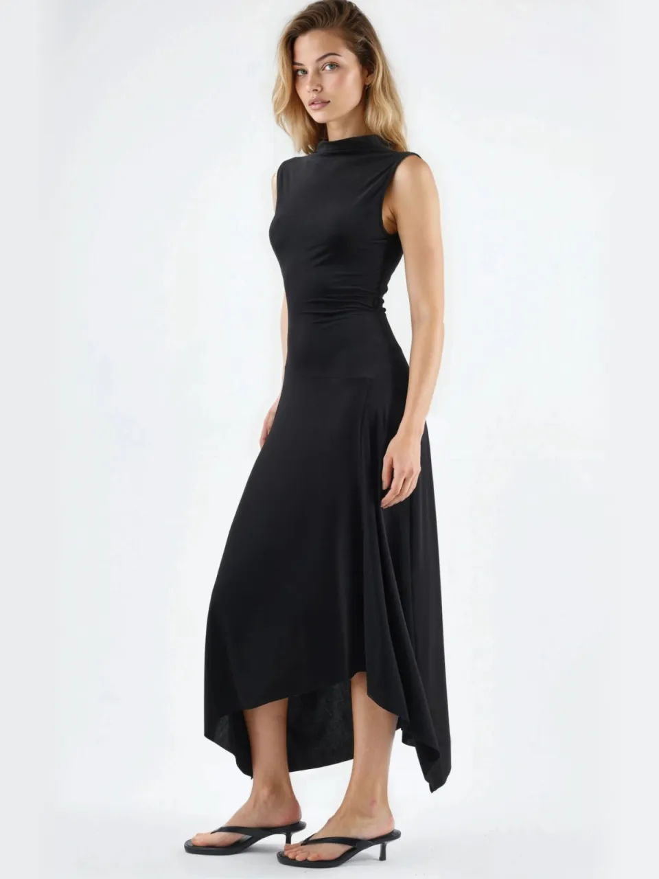 Hiccup Asymmetrische Midi Sandy Jurk, foto 2