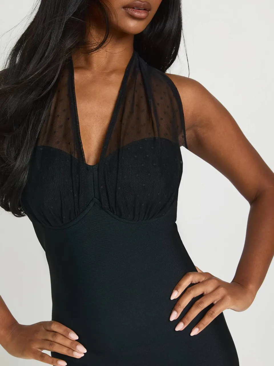 boohoo Dames Premium Bandage Mesh Detail Mini Jurk zwart, foto 4