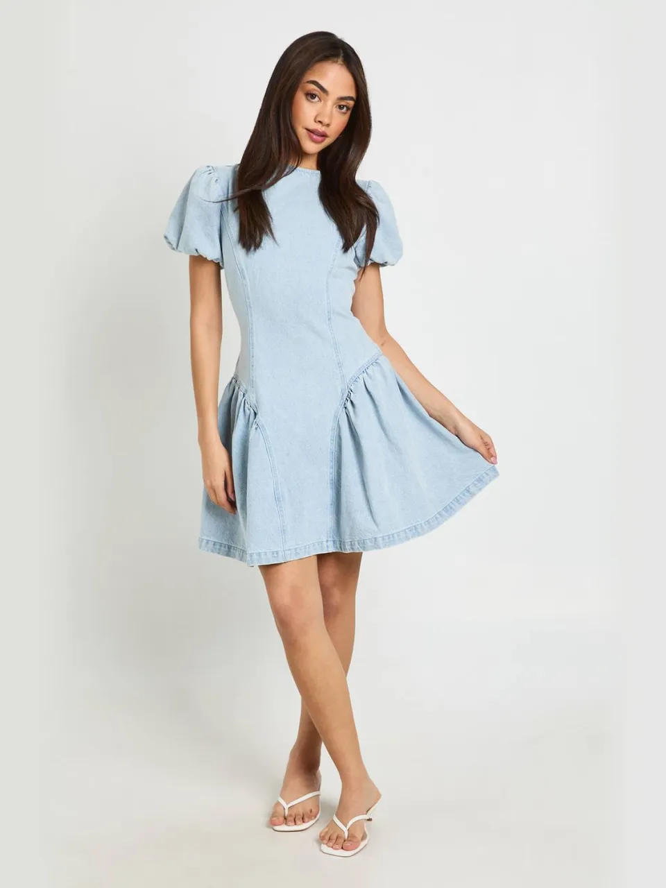 boohoo Dames Denim Mini-jurk Met Pofmouwen, foto 3