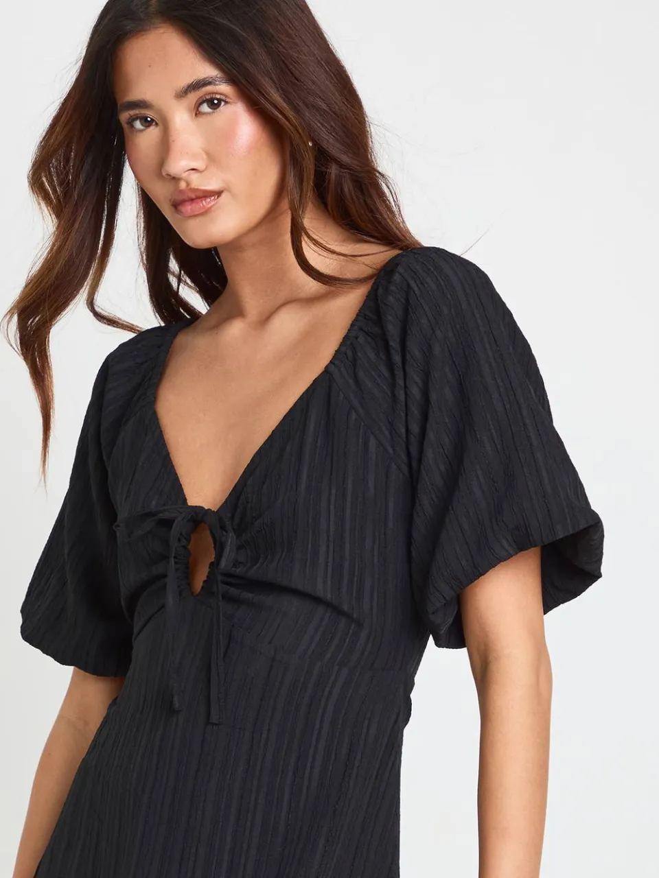 boohoo Dames Getextureerde Midaxi Jurk Met Volumemouwen zwart, foto 4