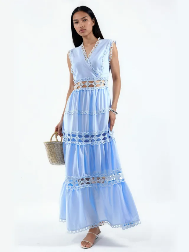 MSN Collection Mouwloze Kant V-Hals Maxi Jurk Lichtblauw