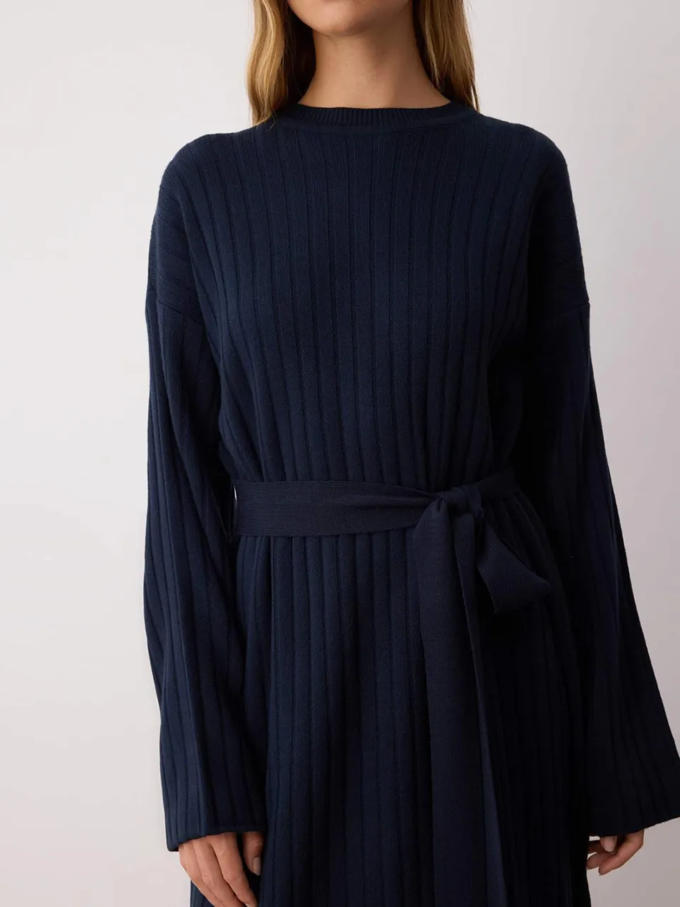 Trendyol Modest Dames Donkerblauw Effen Maxi Lang Casual A-lijn Modest Jurken marineblauw/blauw, foto 2
