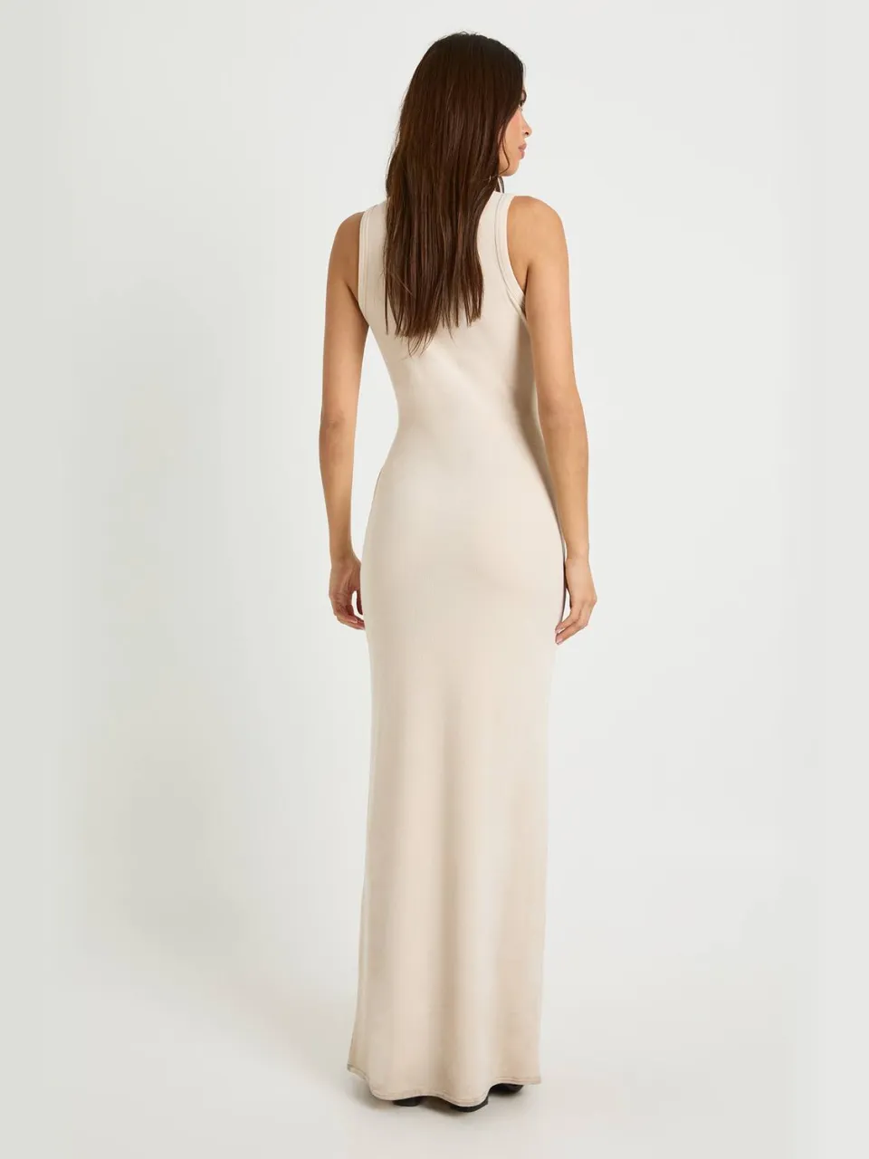 boohoo Dames Geribde mouwloze maxi jurk met hoge hals beige, foto 3