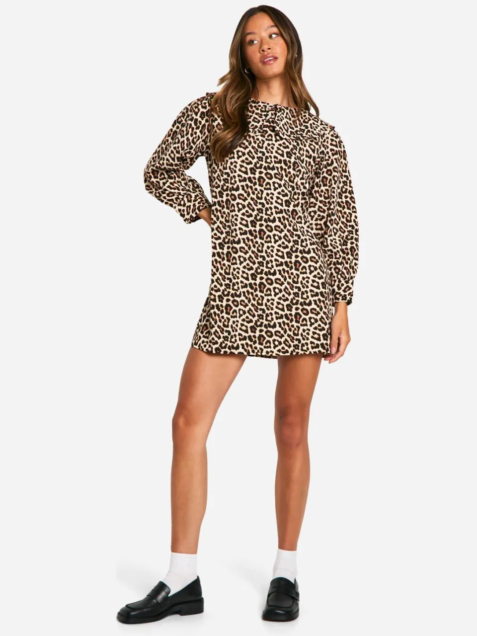 boohoo Dames Lange Jurk met Luipaardprint, Kraagdetail en Volumineuze Mouwen multicolor, foto 2