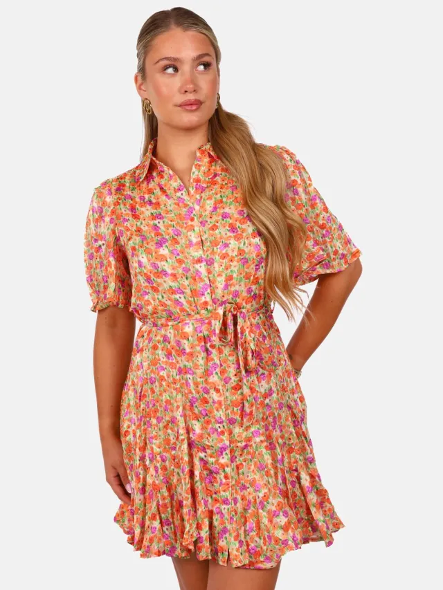 Getdrezzed Jurk - Maat: S - Jurk met bloemenprint en ruches oranje