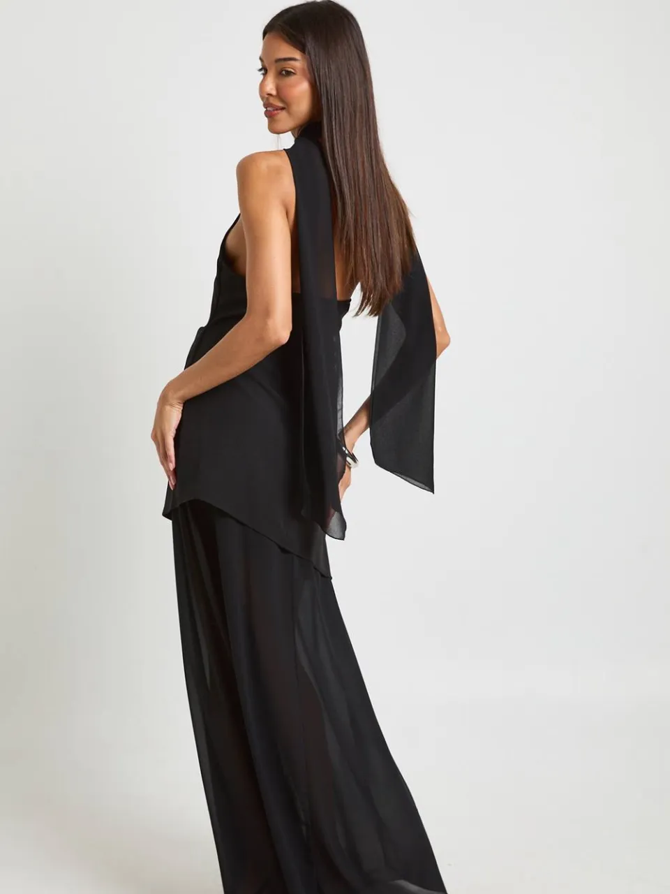 boohoo Dames Halternek Backless Chiffon Rok Maxi Jurk zwart, foto 3