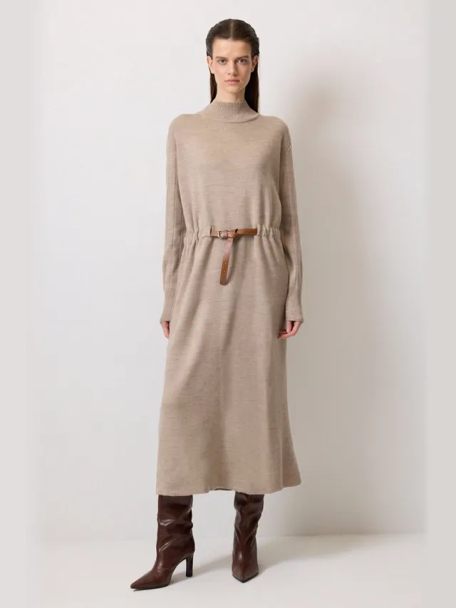 TOUCHÉ PRIVÉ Gebreide jurk met riem - Beige - Dames