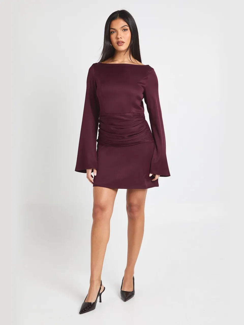 boohoo Dames Satijnen Wikkel Taille Lange Mouw Mini Jurk fig, foto 3