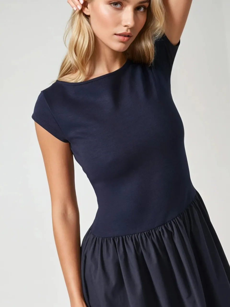 Hiccup Contrast Midi-jurk marineblauw, foto 2