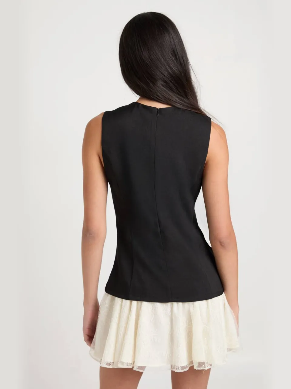 boohoo Dames Kanten Rok Getailleerde Mini Jurk zwart, foto 2