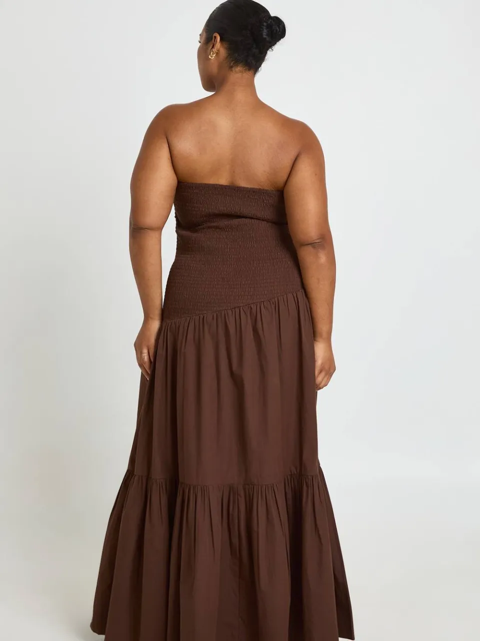 boohoo Dames Plus Gelaagde Zoom Bandeau Maxi Jurk chocoladebruin, foto 2