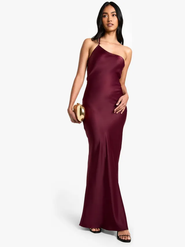 boohoo Dames Satijn Asymmetrische Maxi-Jurk Wijn