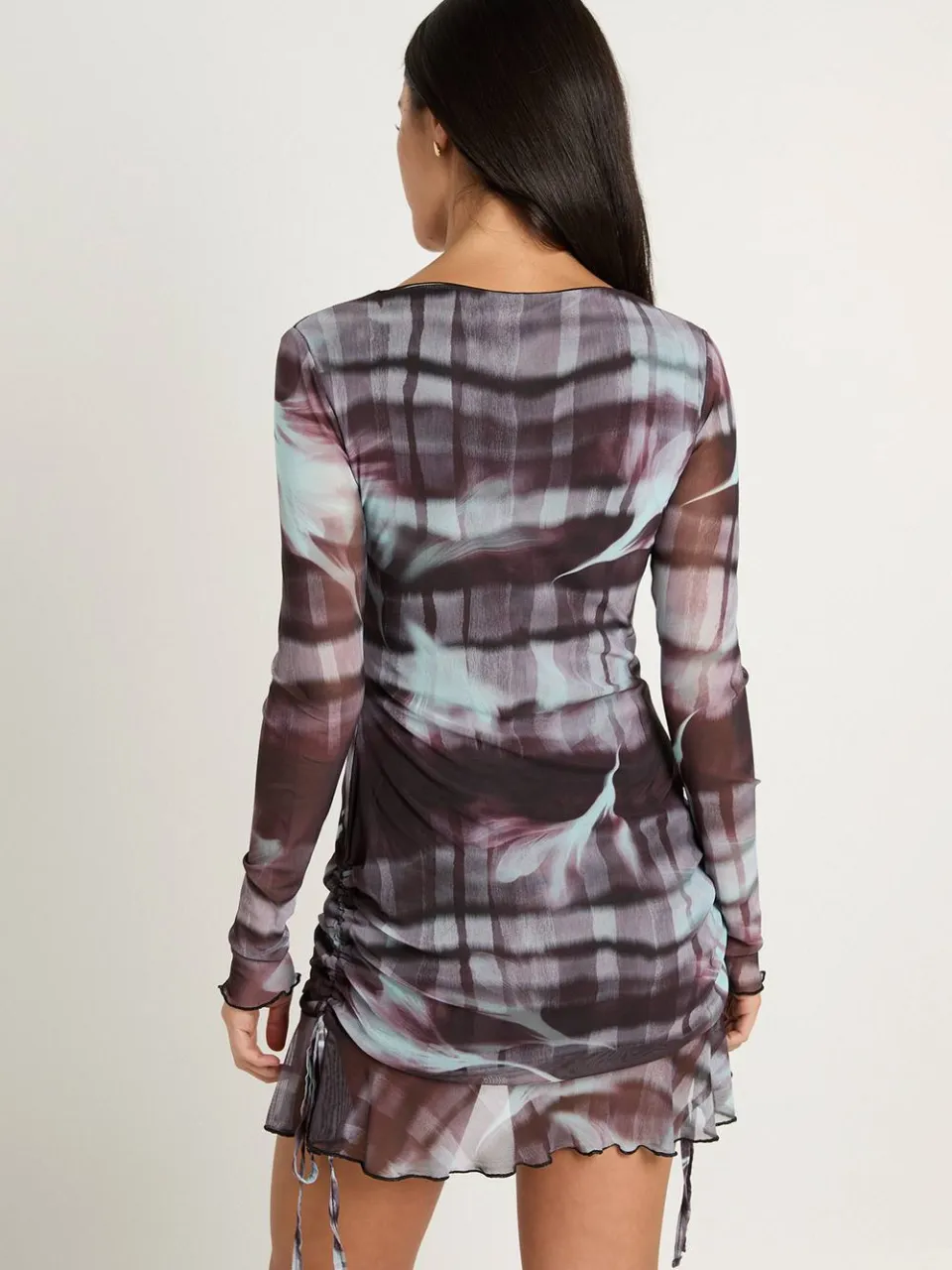 boohoo Dames Geruit Gerimpeld Rokje Met Ruche Zoom Mini Jurk pastelblauw, foto 3