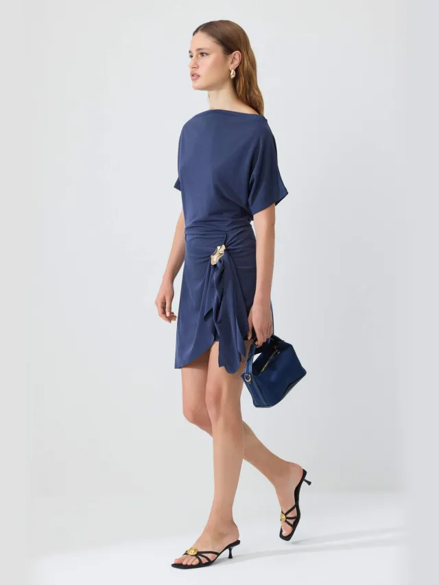 Trendyol TRENDYOLMİLLA Dames Donkerblauw Effen Kort / Mini Kort A-lijn Jurken marineblauw/blauw, foto 2