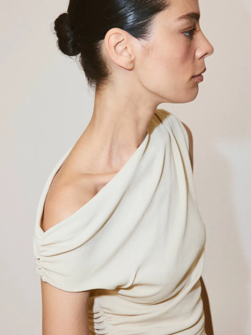 Mango off shoulder korte jurk - beige, foto 5