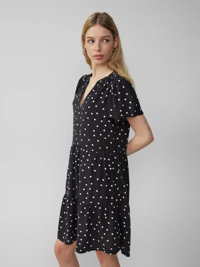 QS female - Korte viscose jurk met een all-over print zwart