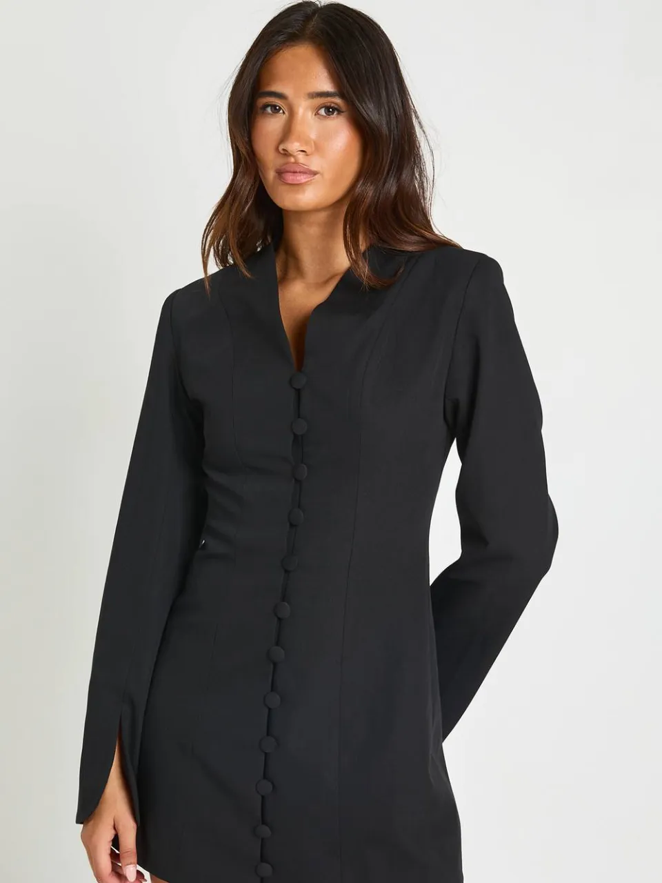 boohoo Dames Getailleerde Blazerjurk Met Hoge Hals En Knoopdetail zwart, foto 3