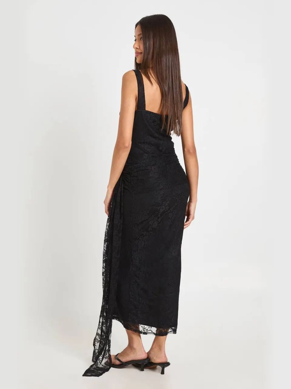boohoo Dames Kanten Maxi Jurk Met Strikdetail In De Taille En Bandjes zwart, foto 2