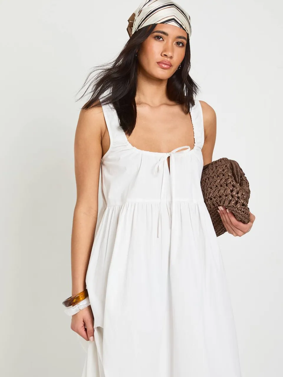 boohoo Dames Maxi Smock Jurk Met Strikdetail Vooraan wit, foto 3