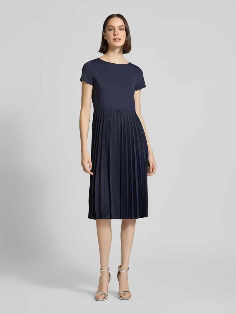 Christian Berg Woman Selection midi-jurk in met plissés Marineblauw