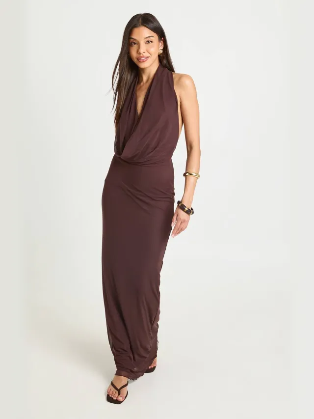 boohoo Dames Halternek Mesh Maxi Jurk Chocoladebruin