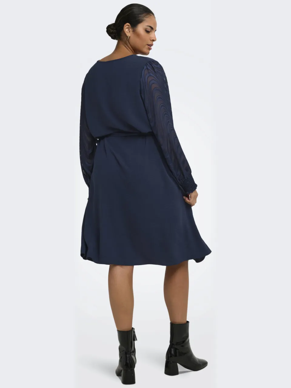 Only Carmakoma Plus-lijn midi jurk - donkerblauw, foto 3
