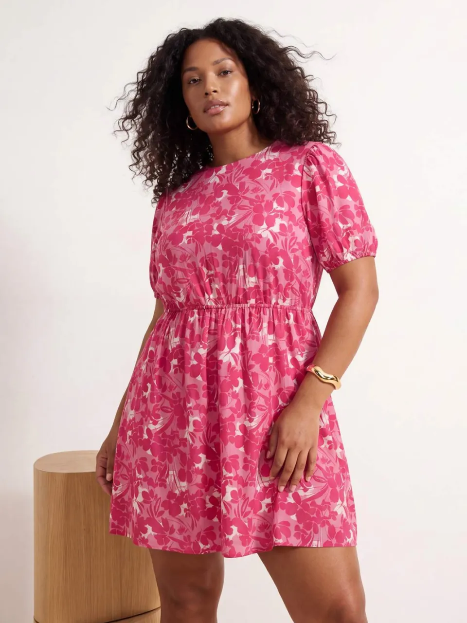 Trendyol Curve Dames Meerkleurig Bloemen Kort / Mini Kort Casual A-lijn Grote maten Jurk veelkleurig, foto 2