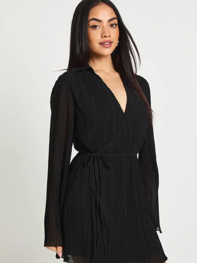 boohoo Dames Plisse Wikkel Voorkant Shirt Jurk Zwart