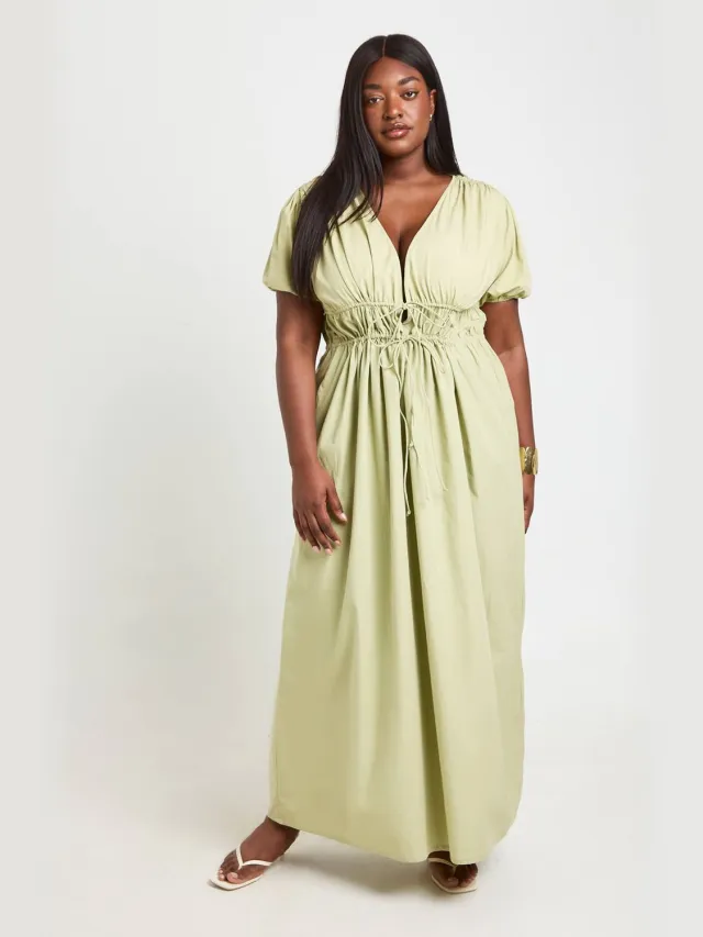 boohoo Dames Plus Gerimpelde Maxi-jurk Met Strikdetail Aan De Voorkant Verstandig