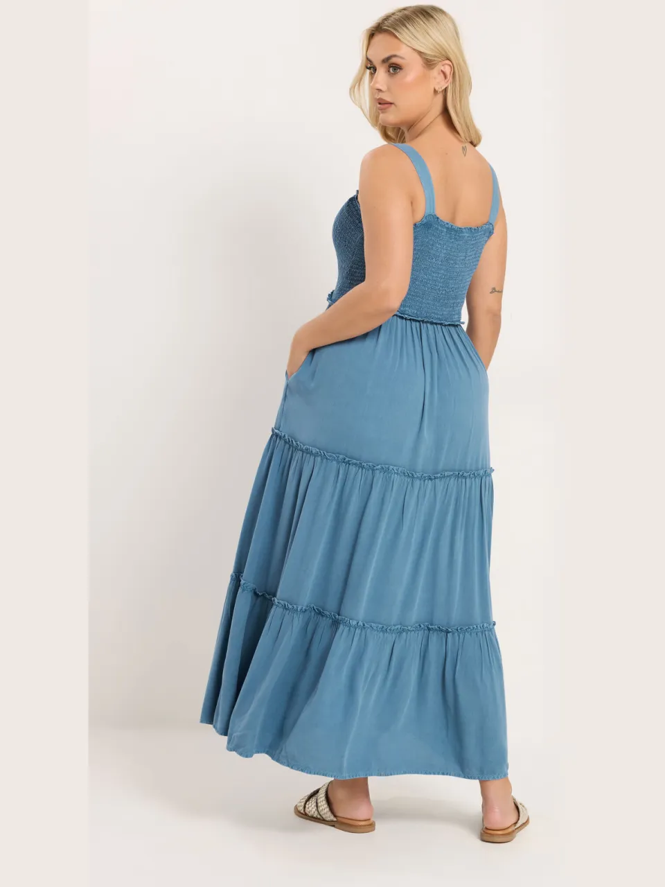 Yours Blauwe Chambray Maxijurk Met Gesmokte Bandjes, foto 3