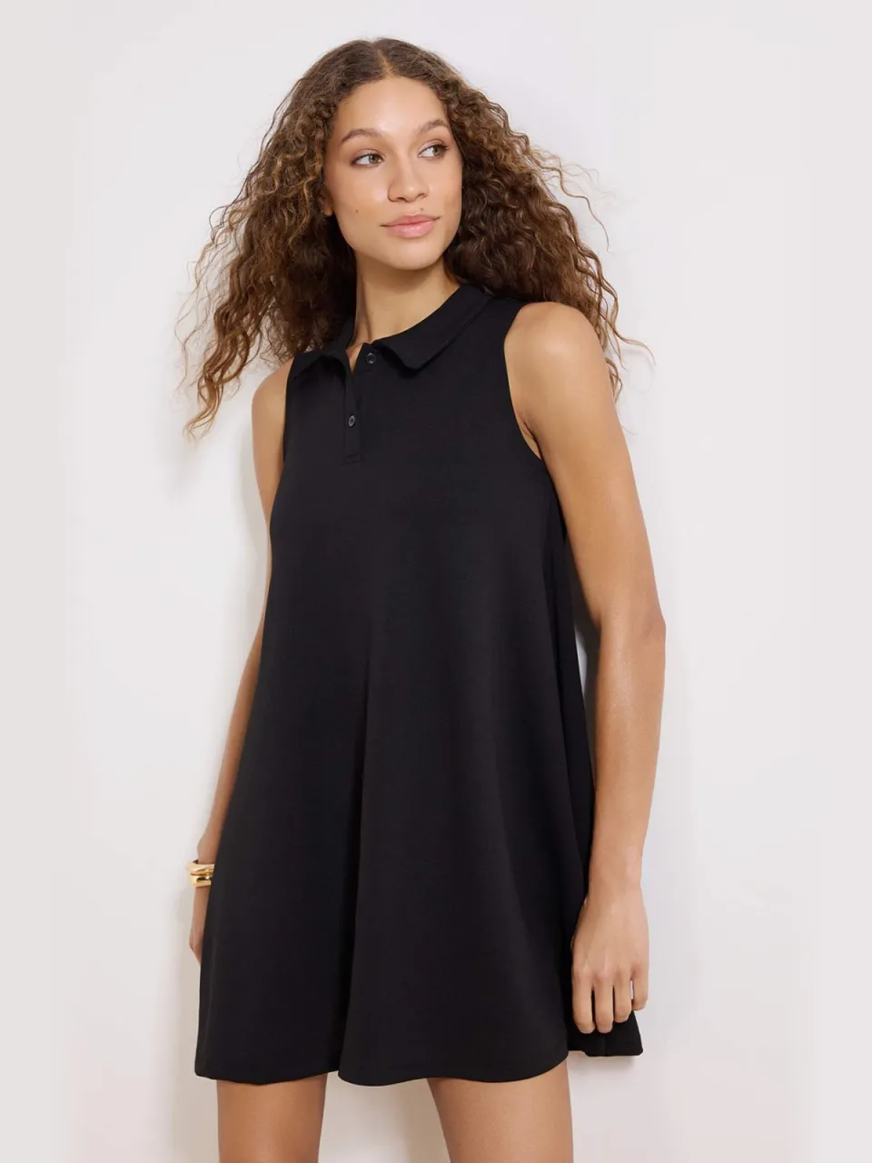 Trendyol TRENDYOLMİLLA Dames Zwart Effen Kort / Mini Mouwloos Casual Skater Jurken, foto 2