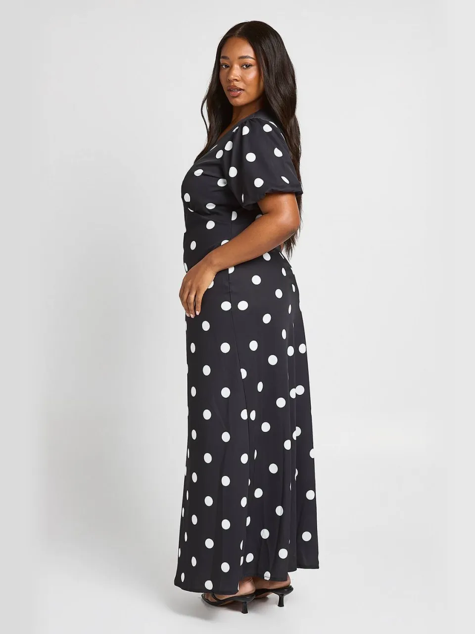 boohoo Dames Plus Size Polkadot Maxi Jurk zwart, foto 2