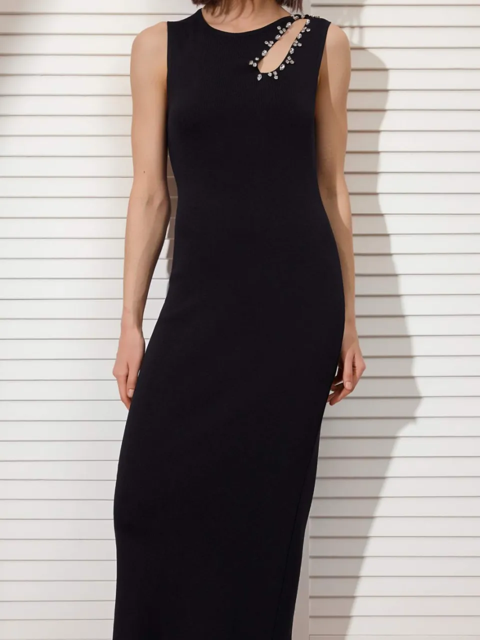 Trendyol TRENDYOLMİLLA Dames Zwart Effen Midi Mouwloos Stijlvol/Avond Bodycon Jurken, foto 2