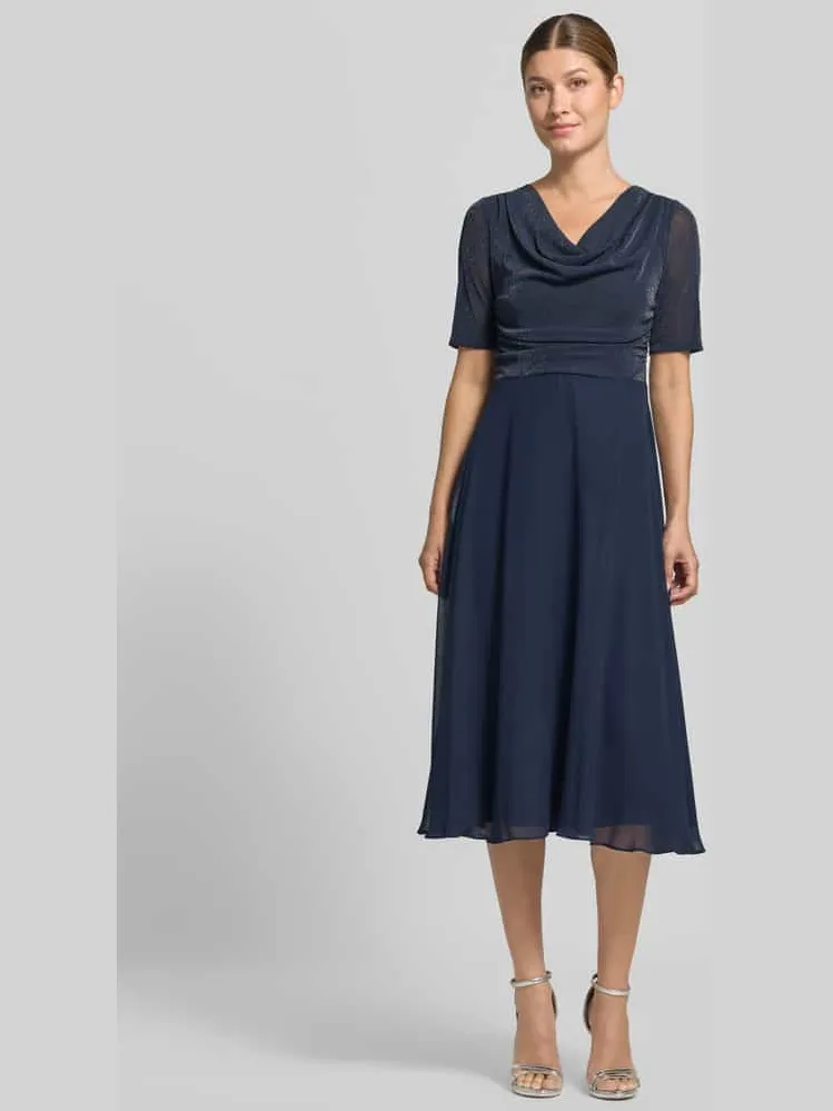 Vera Mont fit and flare cocktailjurk met watervalhals Marineblauw