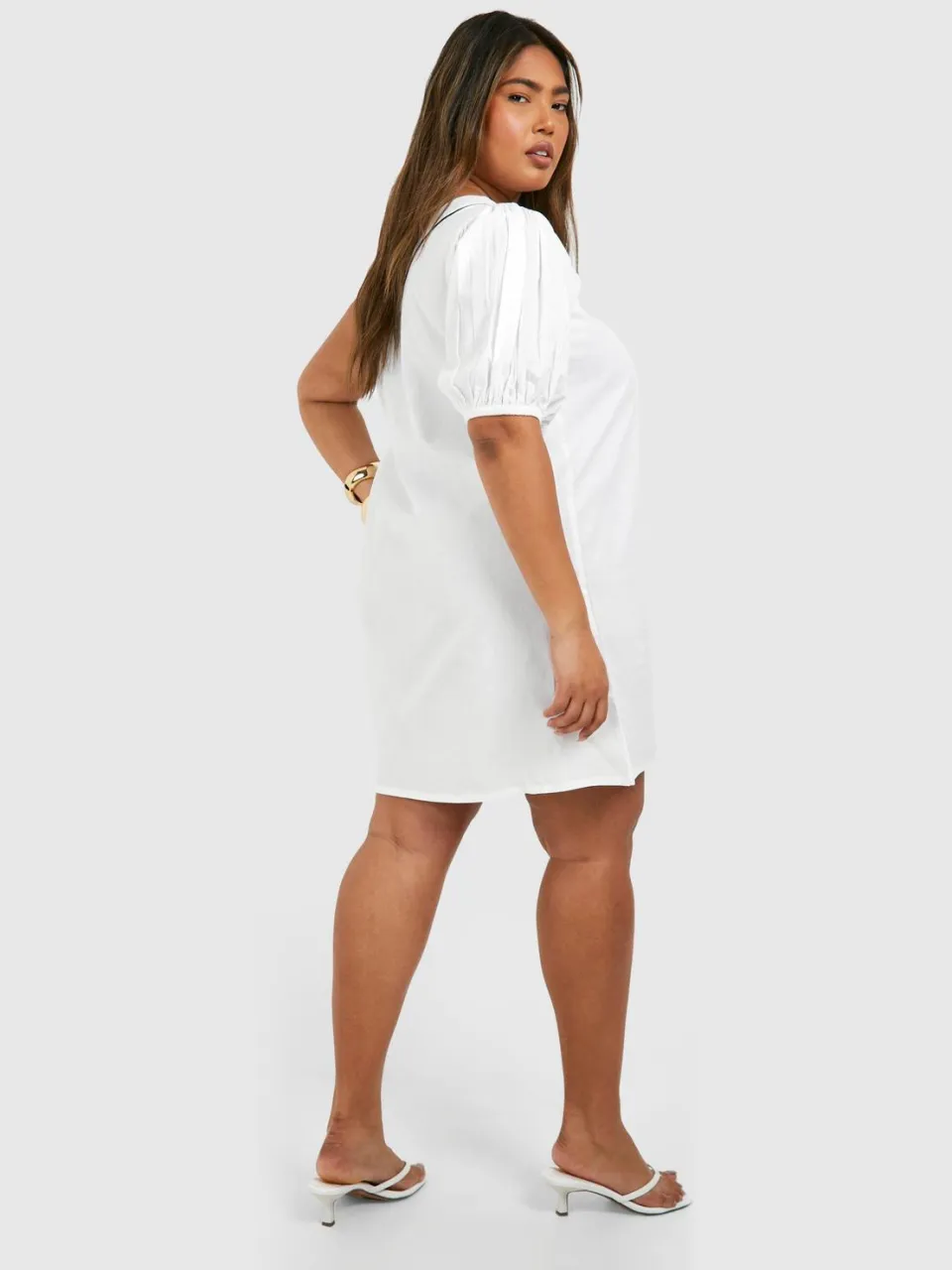 boohoo Dames Plus geweven borduurdetail een-schouder mini-jurk wit, foto 2