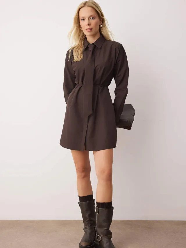 Trendyol TRENDYOLMİLLA Dames Bruin Gestreept Kort / Mini Lang Casual Blousejurk Jurken