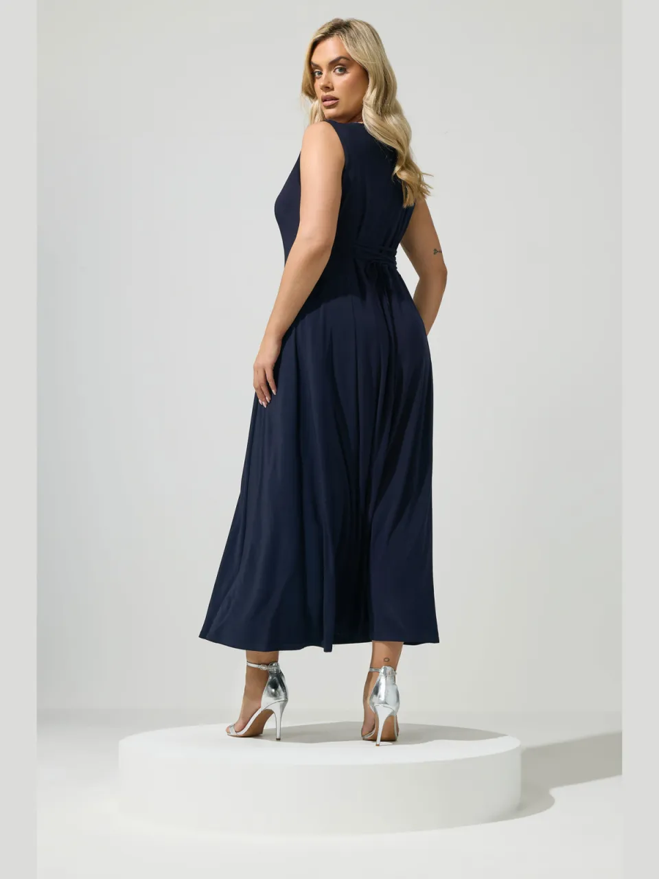 Yours London Yours Marineblauwe Gedrapeerde Maxijurksize 38, foto 2