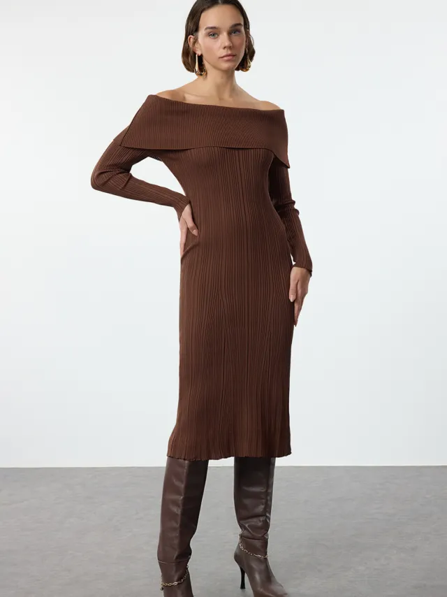 Trendyol TRENDYOLMİLLA Dames Bruin Effen Midi Lang Avond / Dagelijks Bodycon Jurken