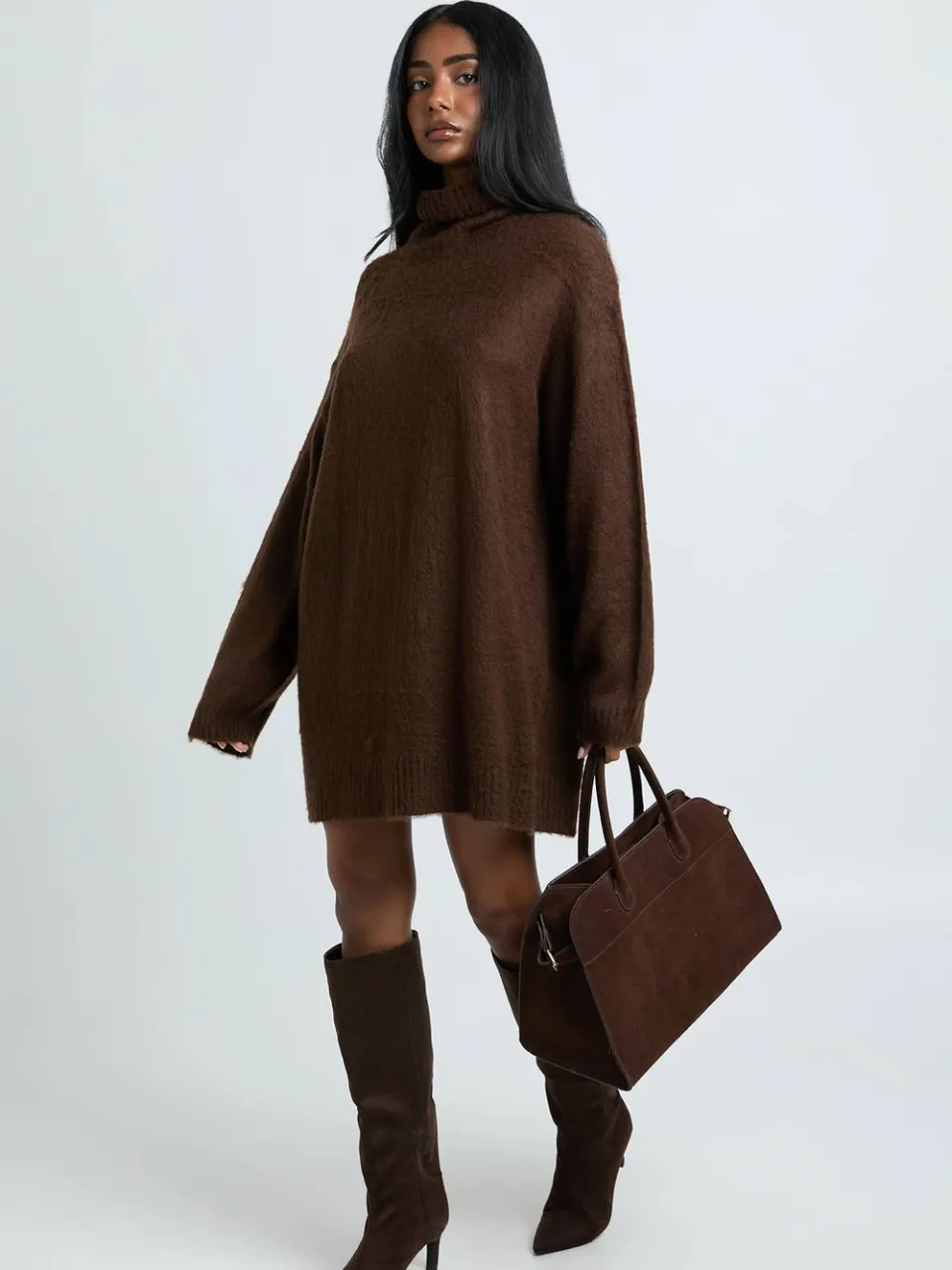 boohoo Dames Super Zachte Geborstelde Gebreide Col Mini Jurk chocoladebruin, foto 2