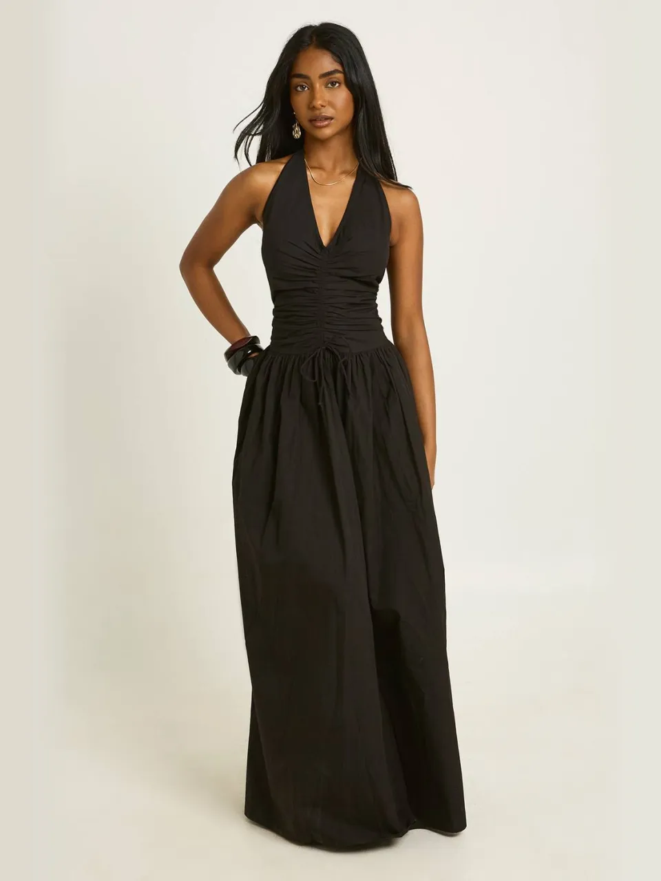 boohoo Dames Katoenen Poplin Halter Jurk Met Gerimpelde Voorkant En Midaxi Skater Rok zwart, foto 2