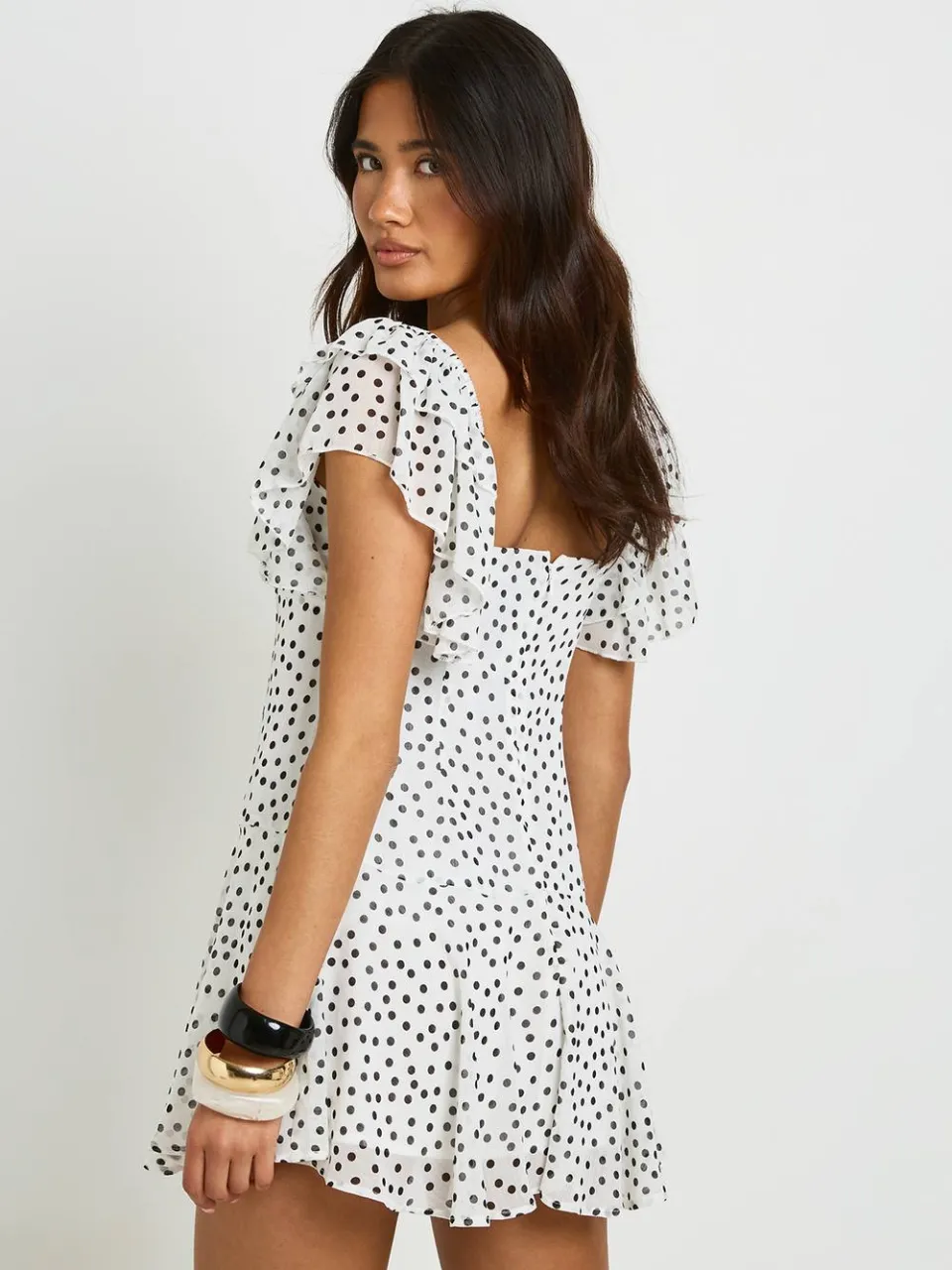 boohoo Dames Polkadot Mini-jurk Met Engelenmouwen ivoor, foto 2