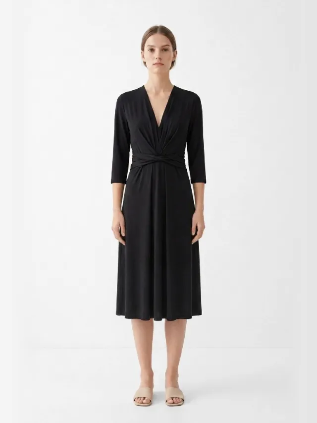 Conquista Midi-jurk met V-hals en gedraaide taille Zwart