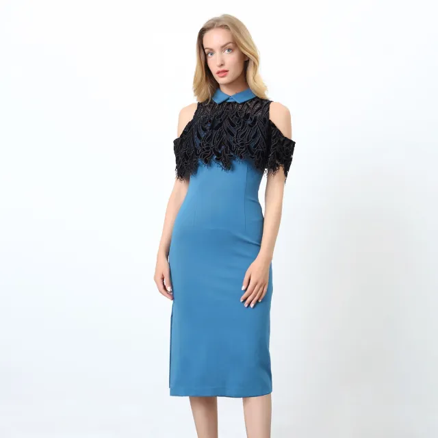Smart & Joy Gemonteerde jurk met blote schouders en kanten ruches Blauw